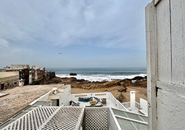 Villa face à la mer sur 5 niveaux